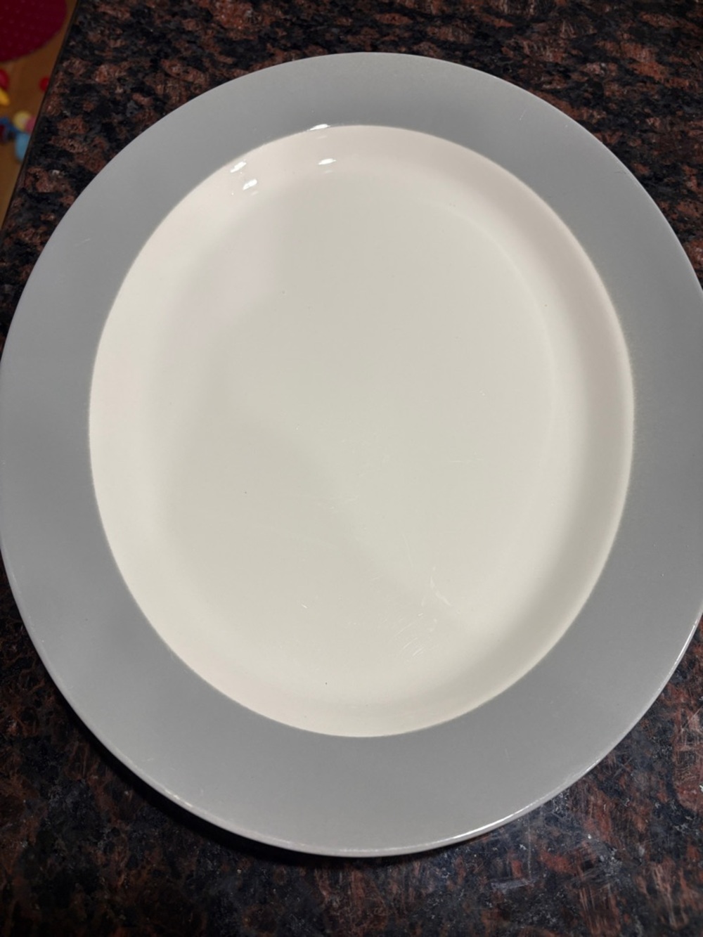 Homer Laughlin Two-Tone White Center Plate with Gray Band